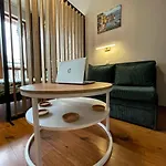 Greenstudio W شقة *